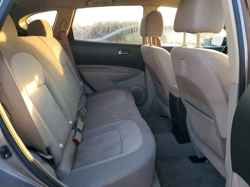 2010 NISSAN ROGUE SL  