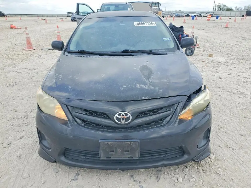 2013 TOYOTA COROLLA LE  