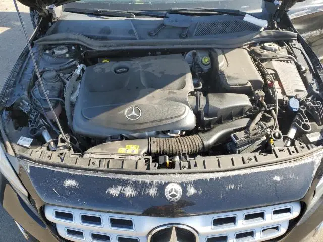 2019 MERCEDES-BENZ GLA 250 4MATIC  