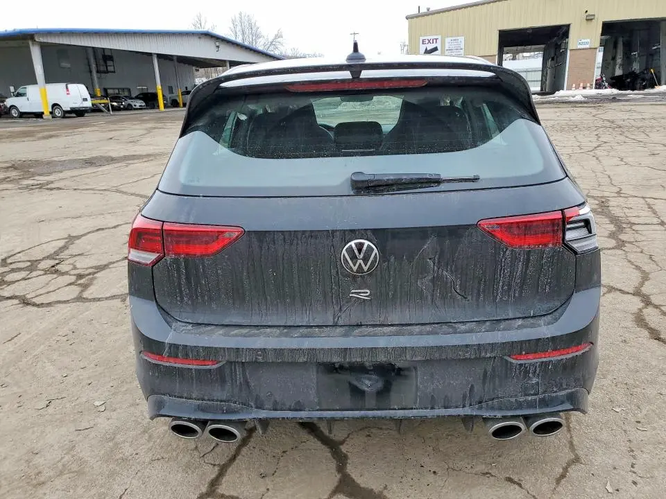 2024 VOLKSWAGEN GOLF R   