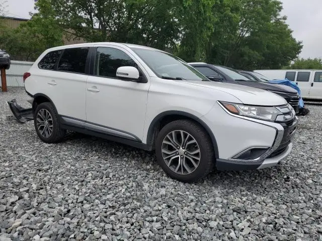 2016 MITSUBISHI OUTLANDER SE  