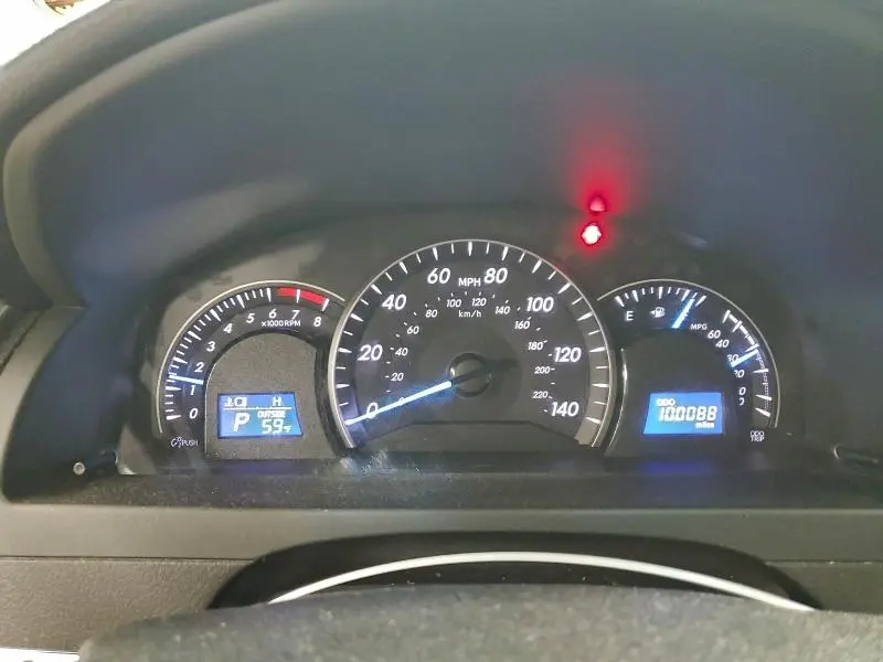 2012 TOYOTA CAMRY BASE  