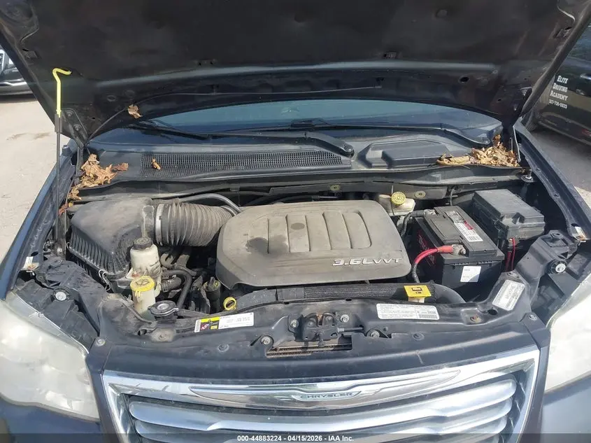 2013 CHRYSLER TOWN & COUNTRY TOURING-L