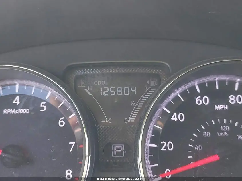 2016 NISSAN VERSA 1.6 SV