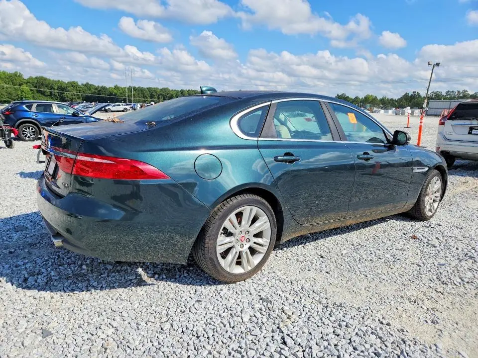 2017 JAGUAR XF PREMIUM  