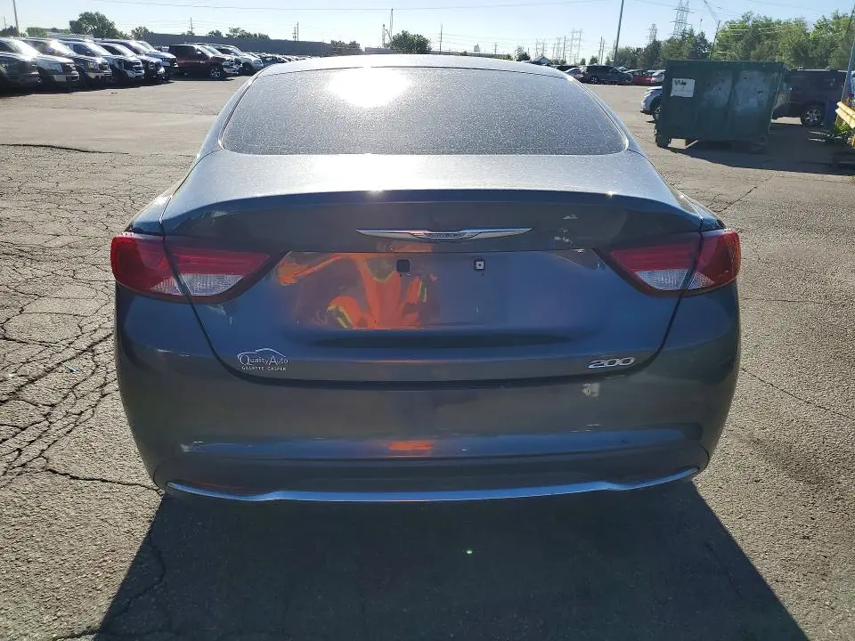 2015 CHRYSLER 200 LIMITED  