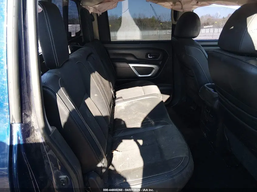2017 NISSAN TITAN PRO-4X