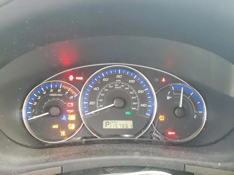 2010 SUBARU FORESTER XS  