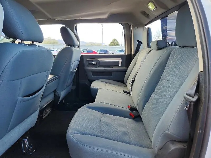 2013 RAM 2500 SLT  