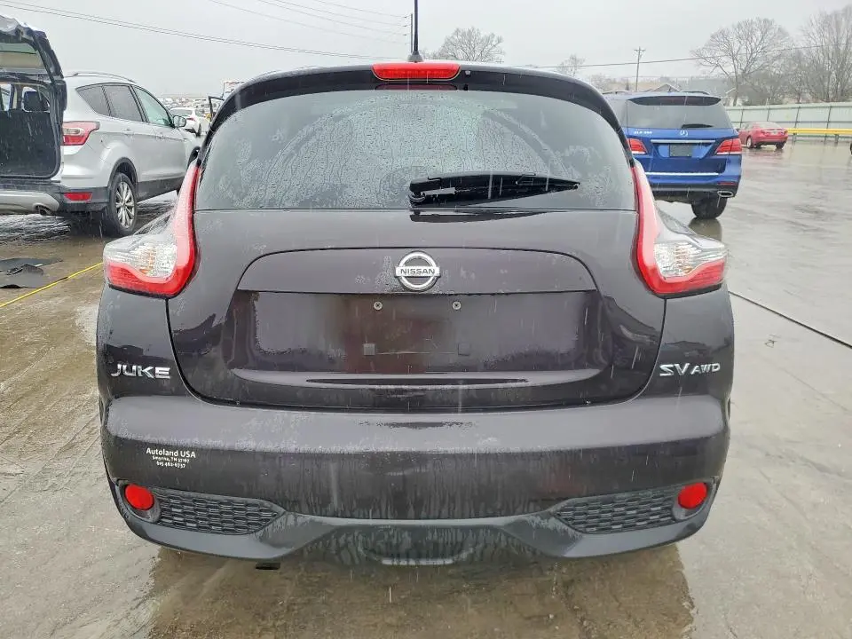 2015 NISSAN JUKE S  