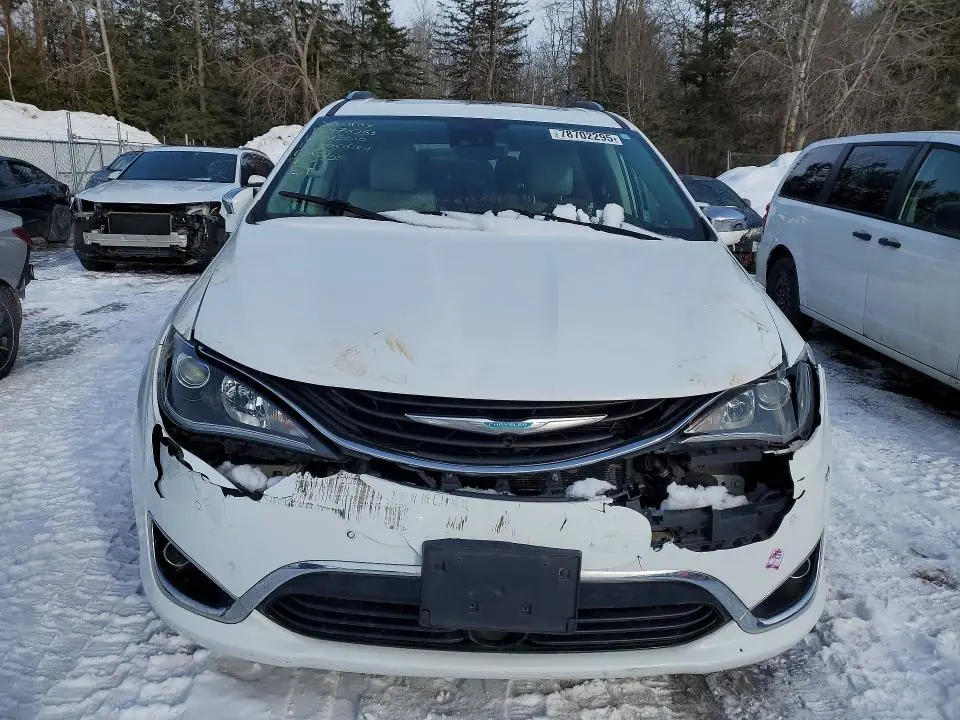 2018 CHRYSLER PACIFICA HYBRID LIMITED  