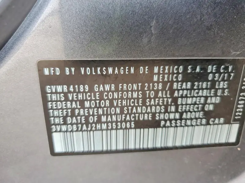 2017 VOLKSWAGEN JETTA SE  