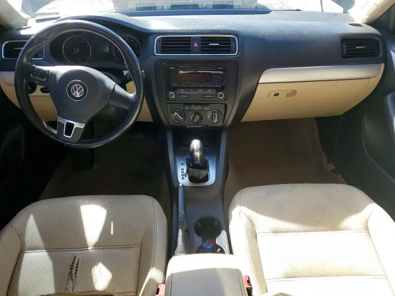 2014 VOLKSWAGEN JETTA SE  
