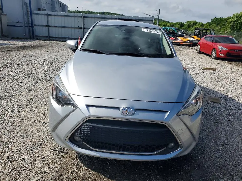 2019 TOYOTA YARIS LE  