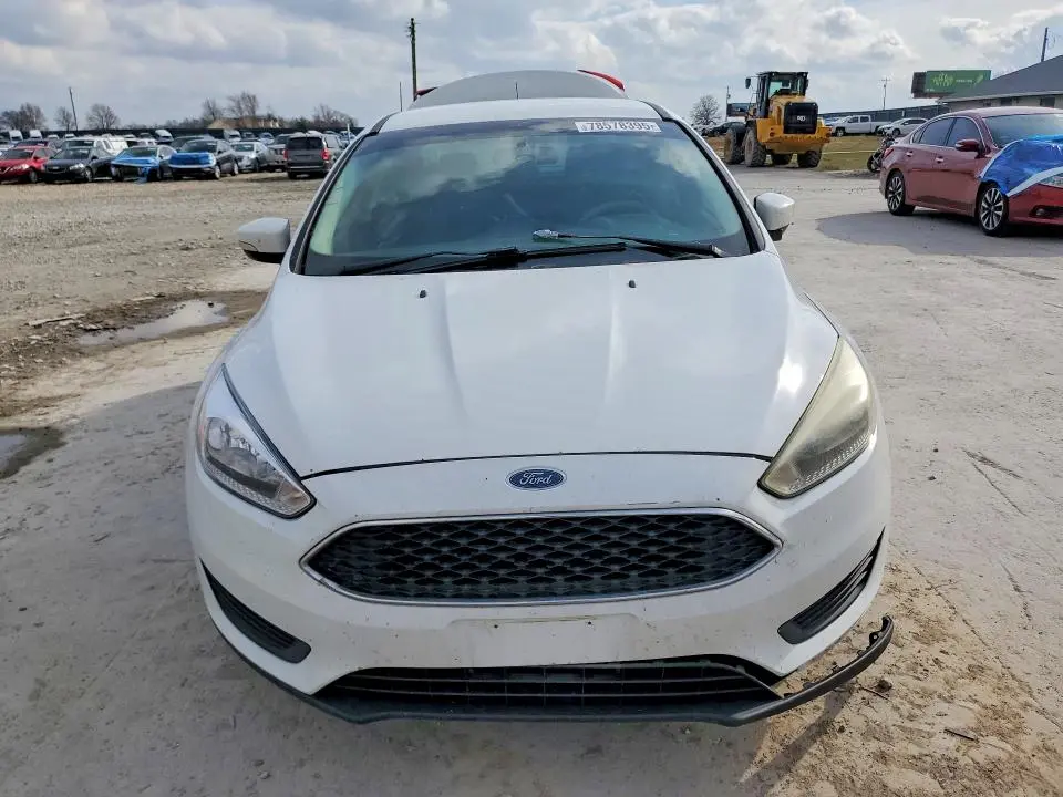 2017 FORD FOCUS SE  
