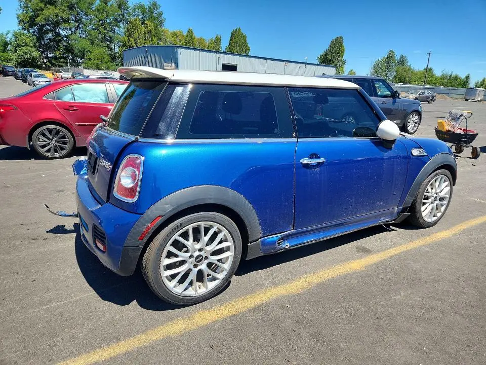 2012 MINI COOPER S  