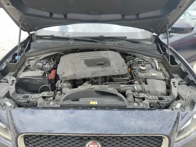 2017 JAGUAR F-PACE PREMIUM  