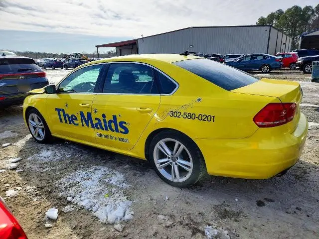 2014 VOLKSWAGEN PASSAT SE  