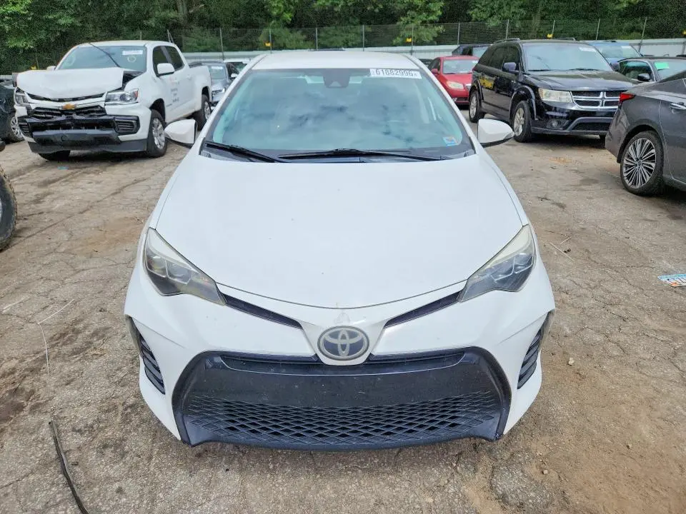 2017 TOYOTA COROLLA SE  