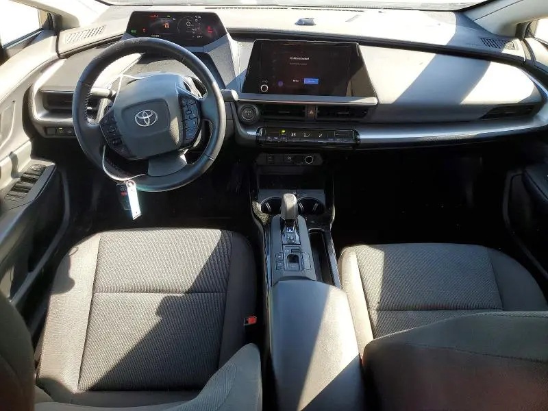 2023 TOYOTA PRIUS LE  
