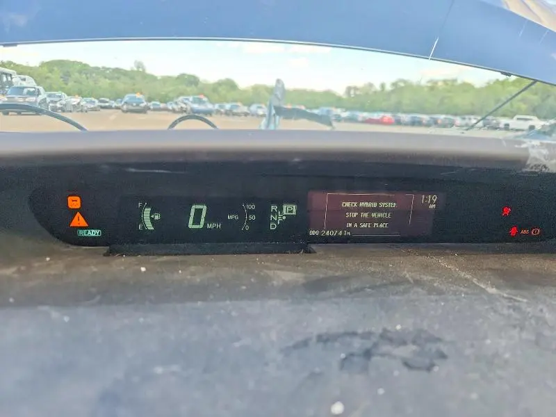 2014 TOYOTA PRIUS THREE  