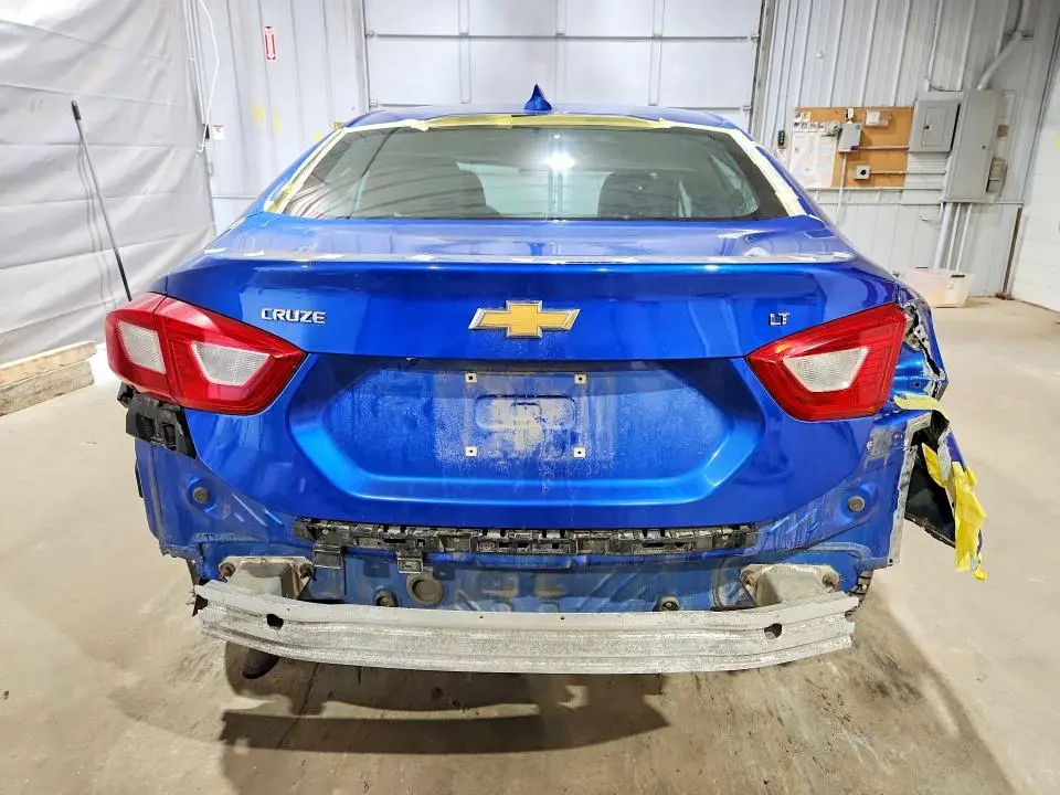 2016 CHEVROLET CRUZE LT  