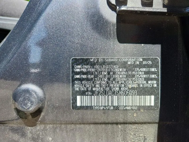 2025 SUBARU FORESTER   