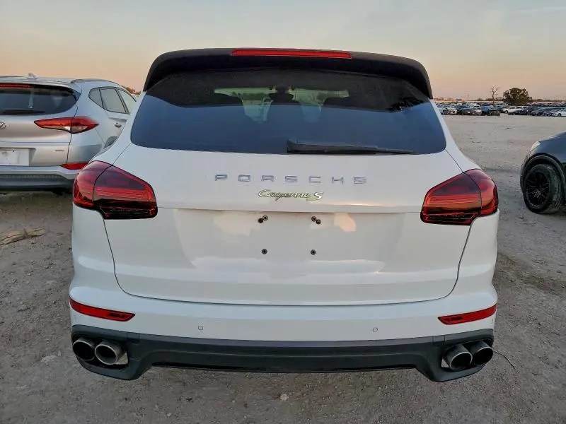 2016 PORSCHE CAYENNE SE HYBRID  