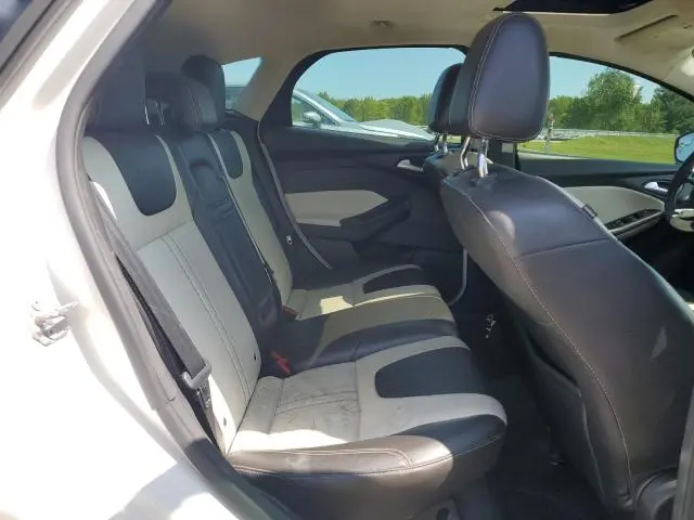 2012 FORD FOCUS TITANIUM  