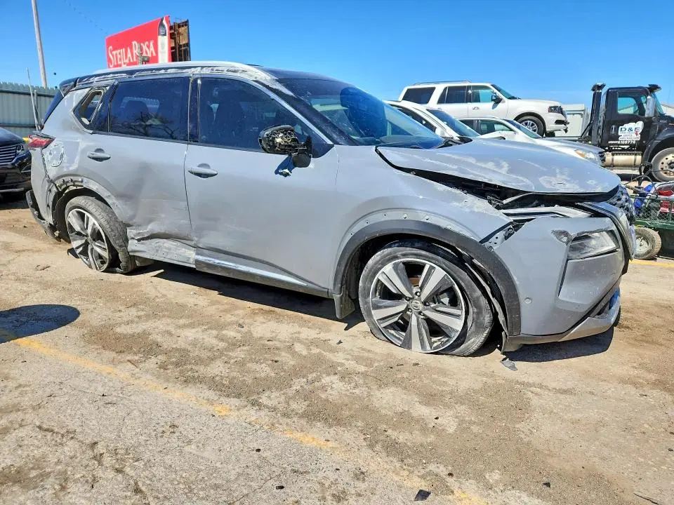 2021 NISSAN ROGUE PLATINUM  