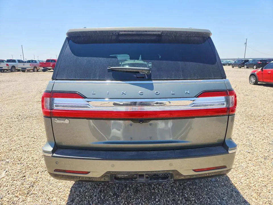 2019 LINCOLN NAVIGATOR SELECT  