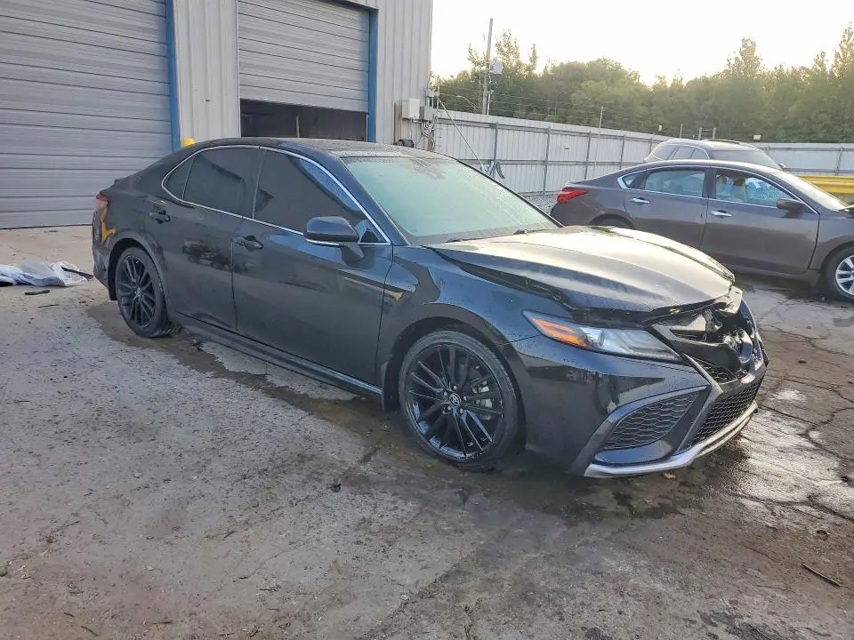 2022 TOYOTA CAMRY XSE  