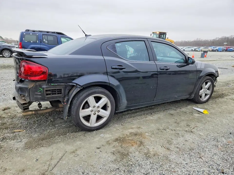 2013 DODGE AVENGER R  