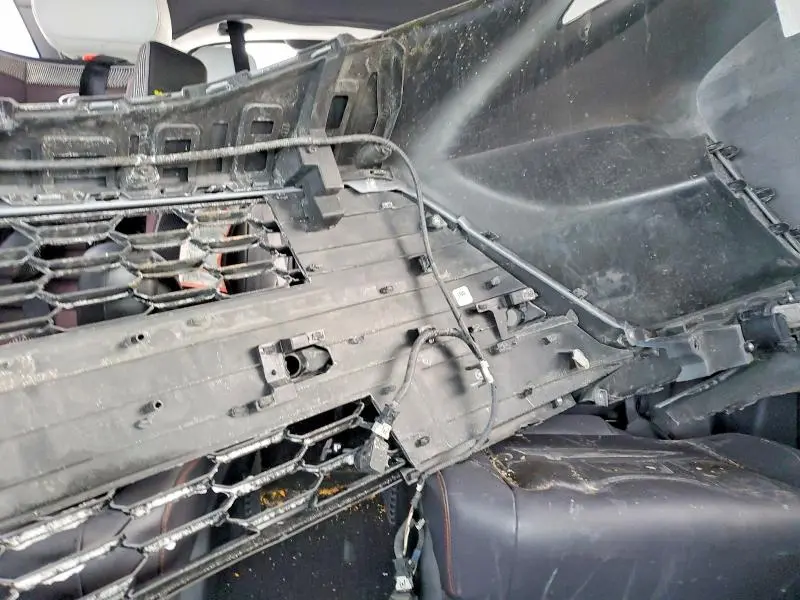 2023 TOYOTA SIENNA XSE  