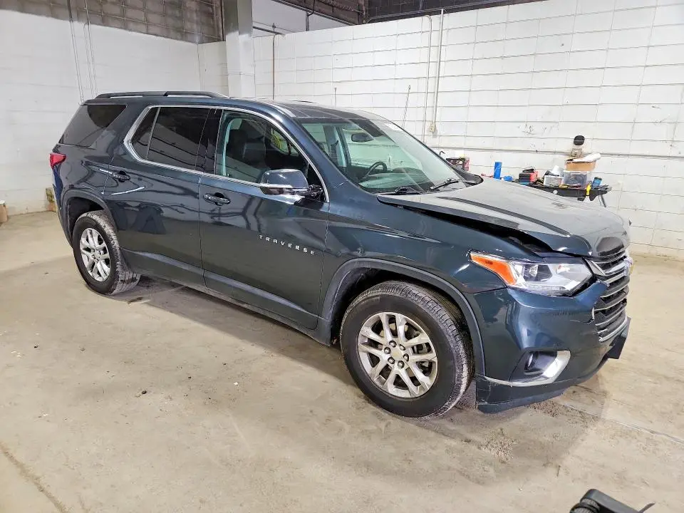 2019 CHEVROLET TRAVERSE LT  