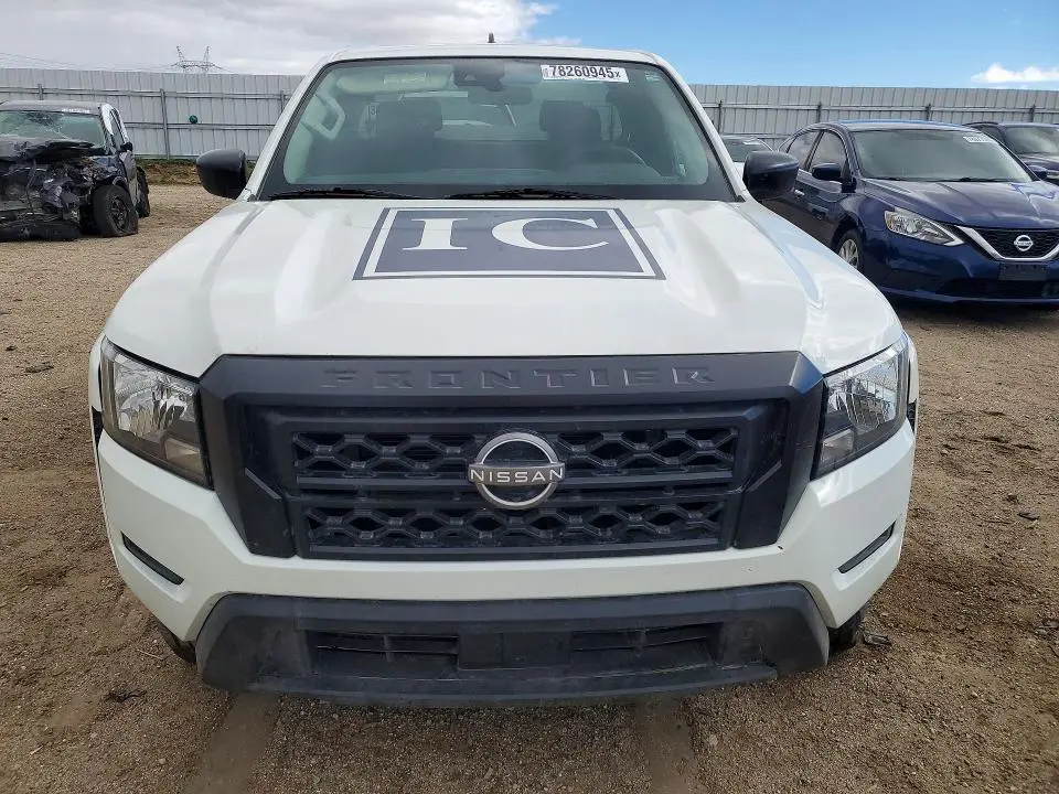 2022 NISSAN FRONTIER S  