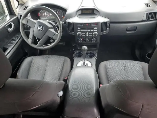 2010 MITSUBISHI ENDEAVOR LS  