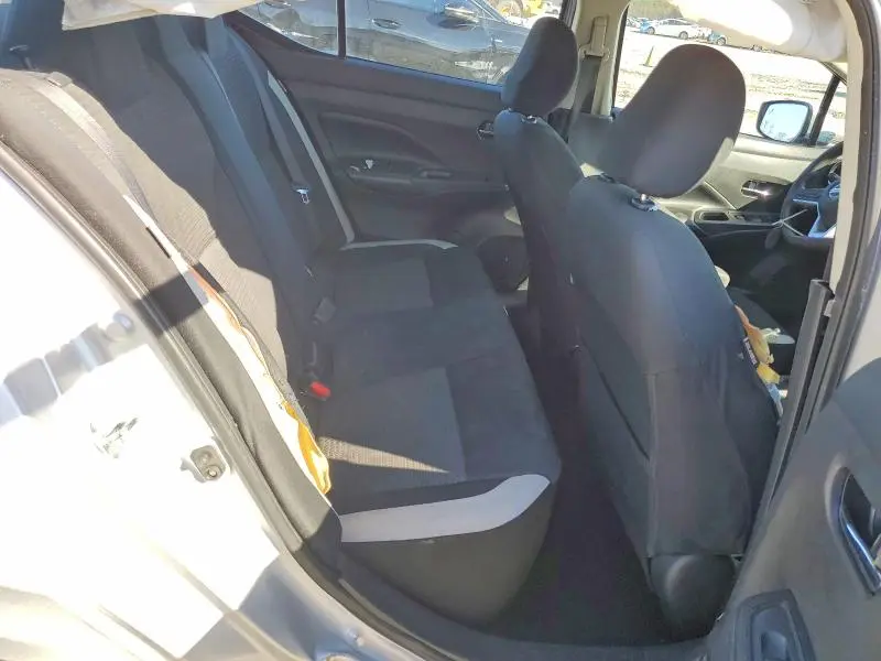2020 NISSAN VERSA SV  