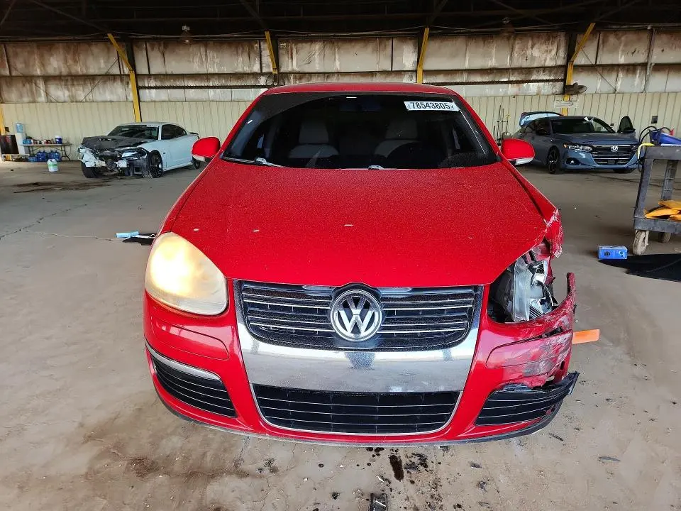2010 VOLKSWAGEN JETTA SE  
