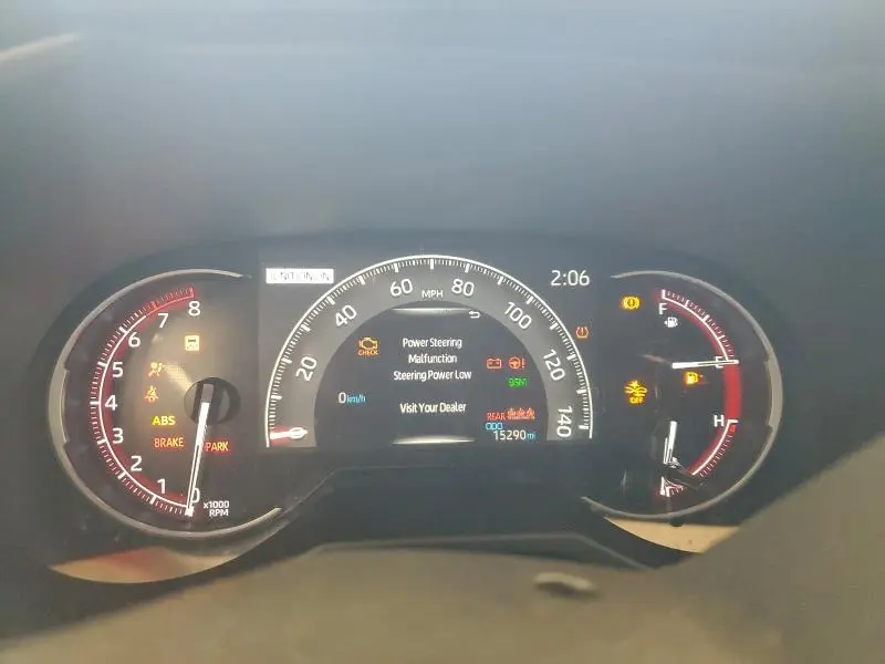 2025 TOYOTA RAV4 XLE  