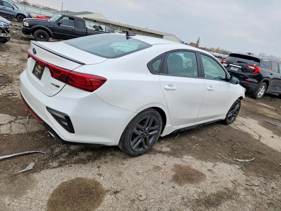2021 KIA FORTE GT-LINE  