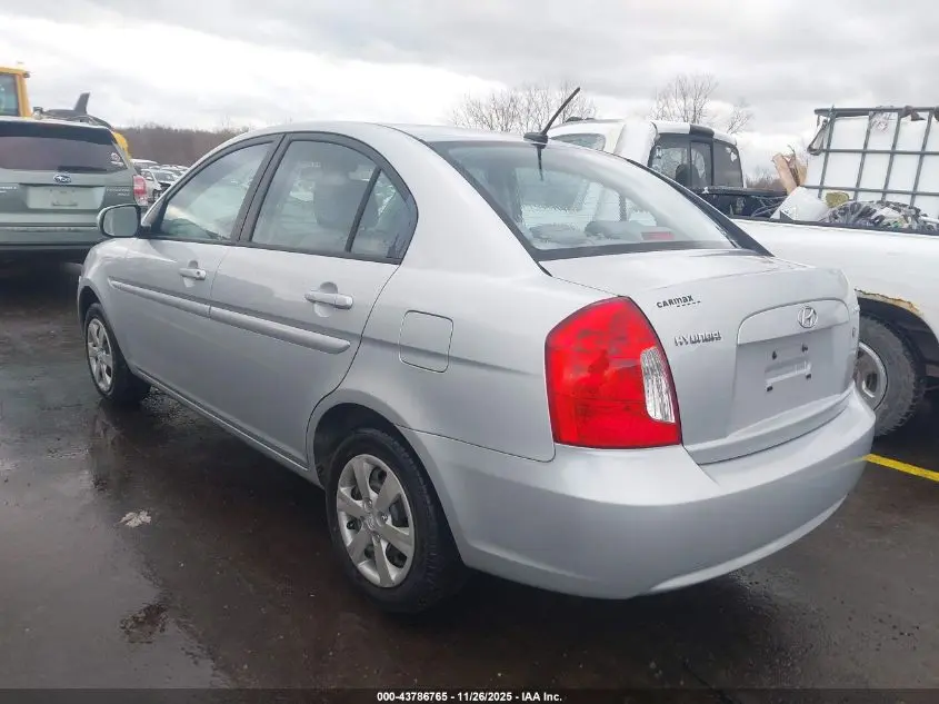 2010 HYUNDAI ACCENT GLS