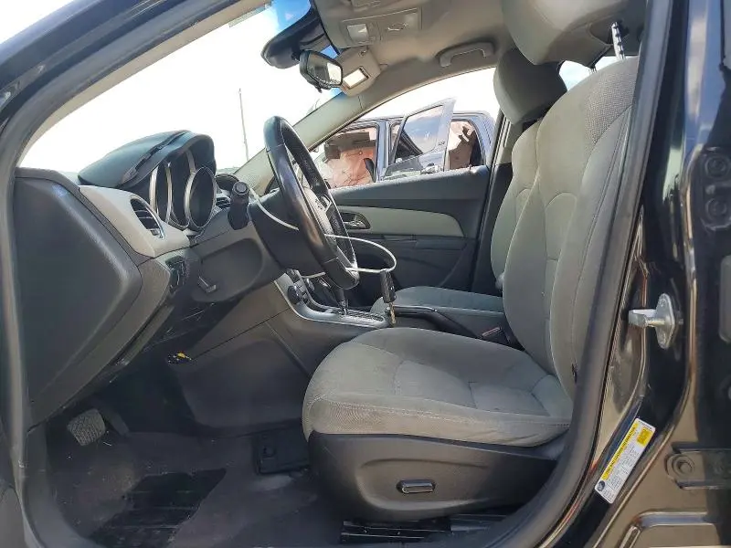 2012 CHEVROLET CRUZE LT  