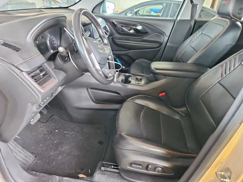 2022 GMC TERRAIN AT4  