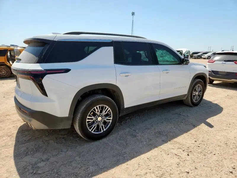 2025 CHEVROLET TRAVERSE LT  
