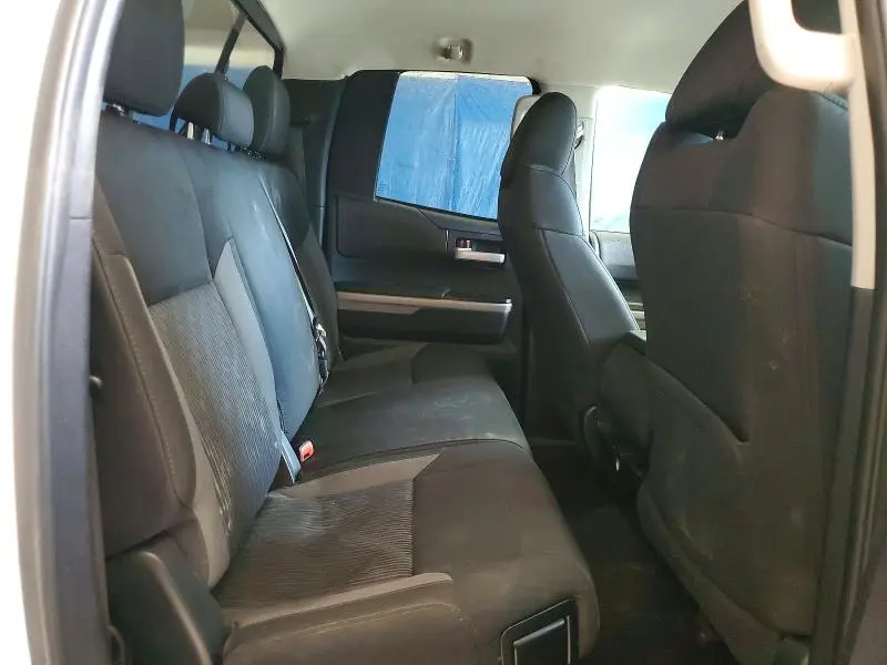 2016 TOYOTA TUNDRA SR  