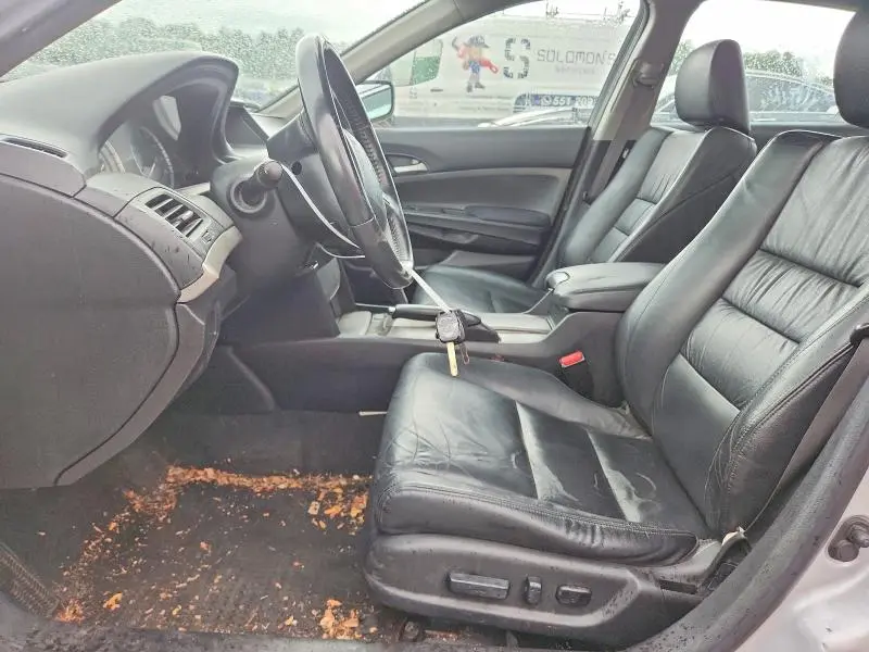 2011 HONDA ACCORD SE  