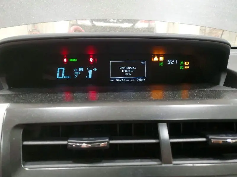 2017 TOYOTA PRIUS V FIVE  