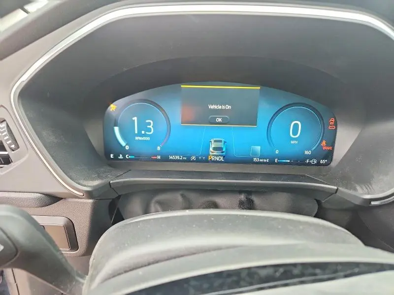 2023 FORD ESCAPE PLATINUM  