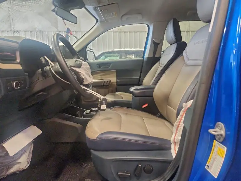 2025 FORD MAVERICK LARIAT  